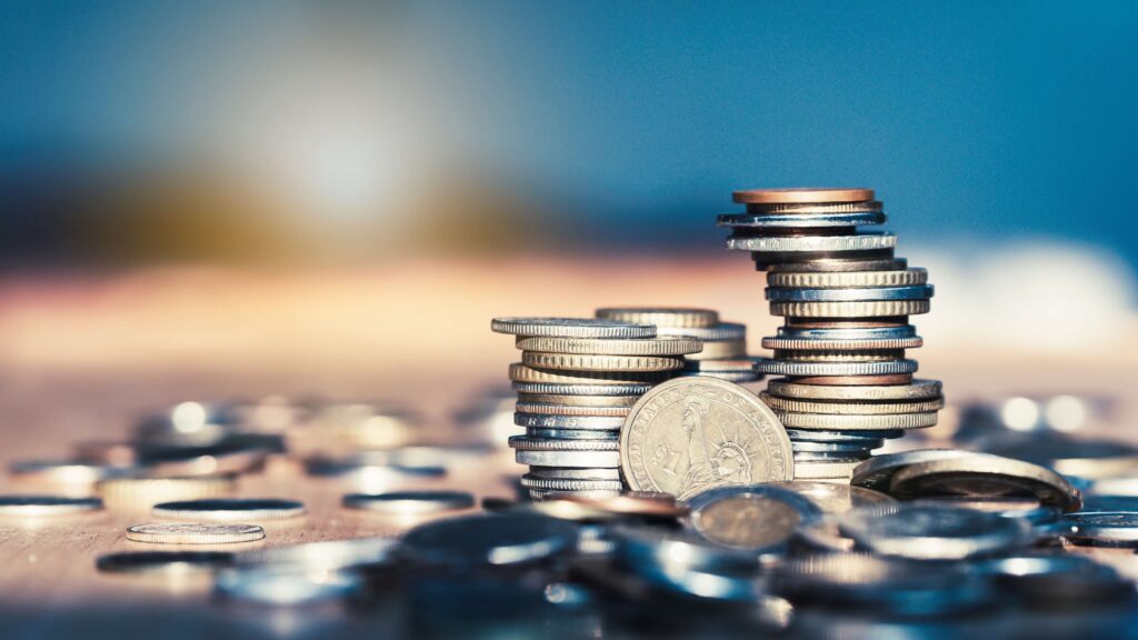 Piles of different coins
Supplier location strategies
Reduced transport costs for nearshoring